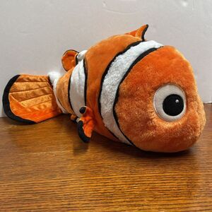 Disney Store Pixar Finding Nemo Fish Plush Stuffed Toy 18" Soft‎